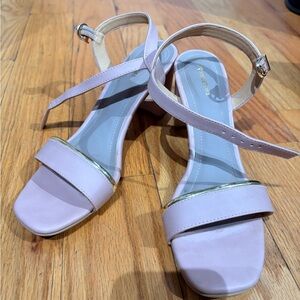 Elegant Lavender Sandals